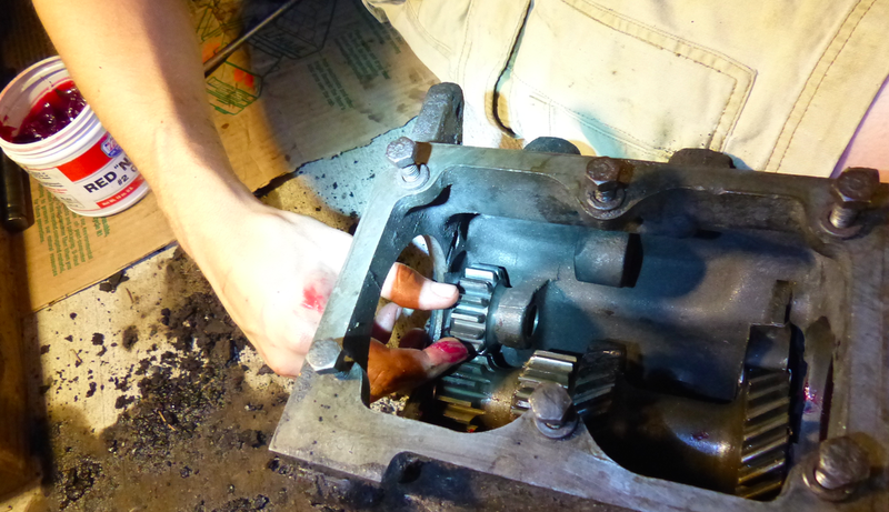 Illustration for article titled How I Completely Rebuilt My Jeep's Transmission In One Night For Less Than $100